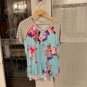 White Birch floral tee